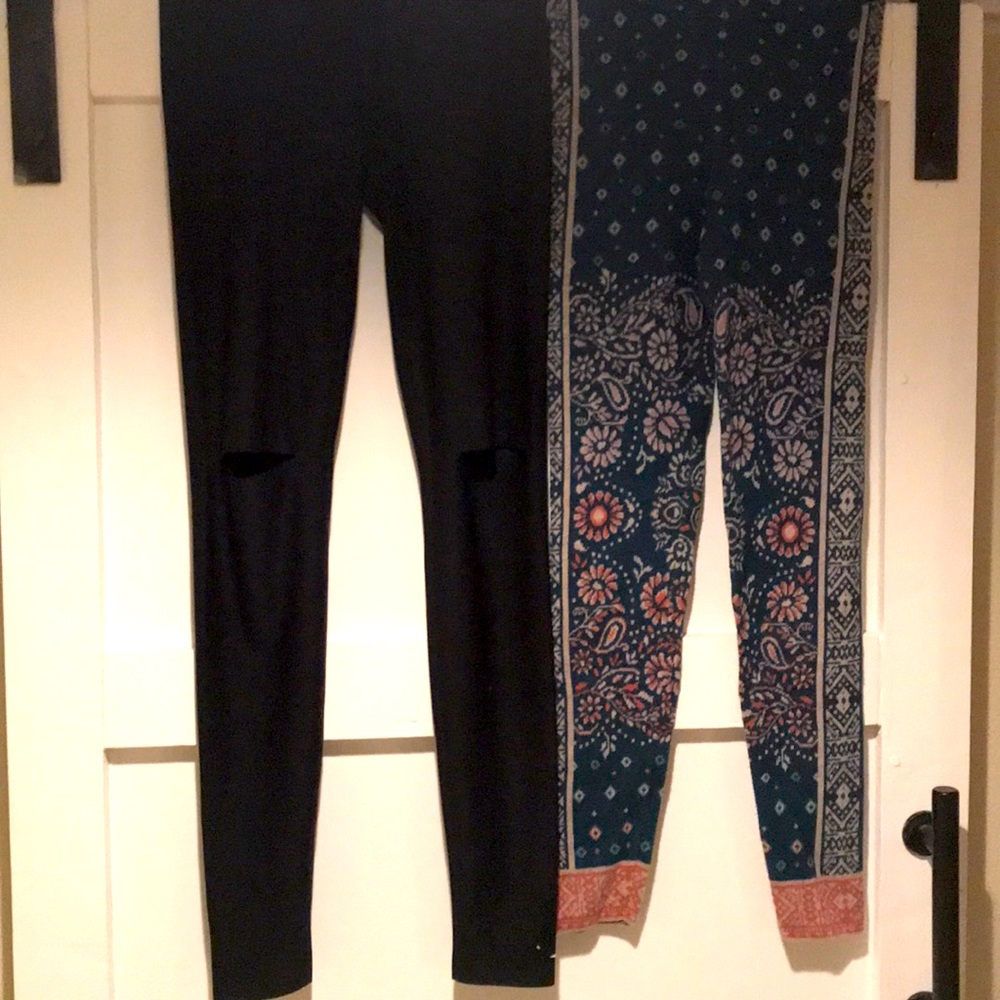 2 for 1🔥 S quality leggings!